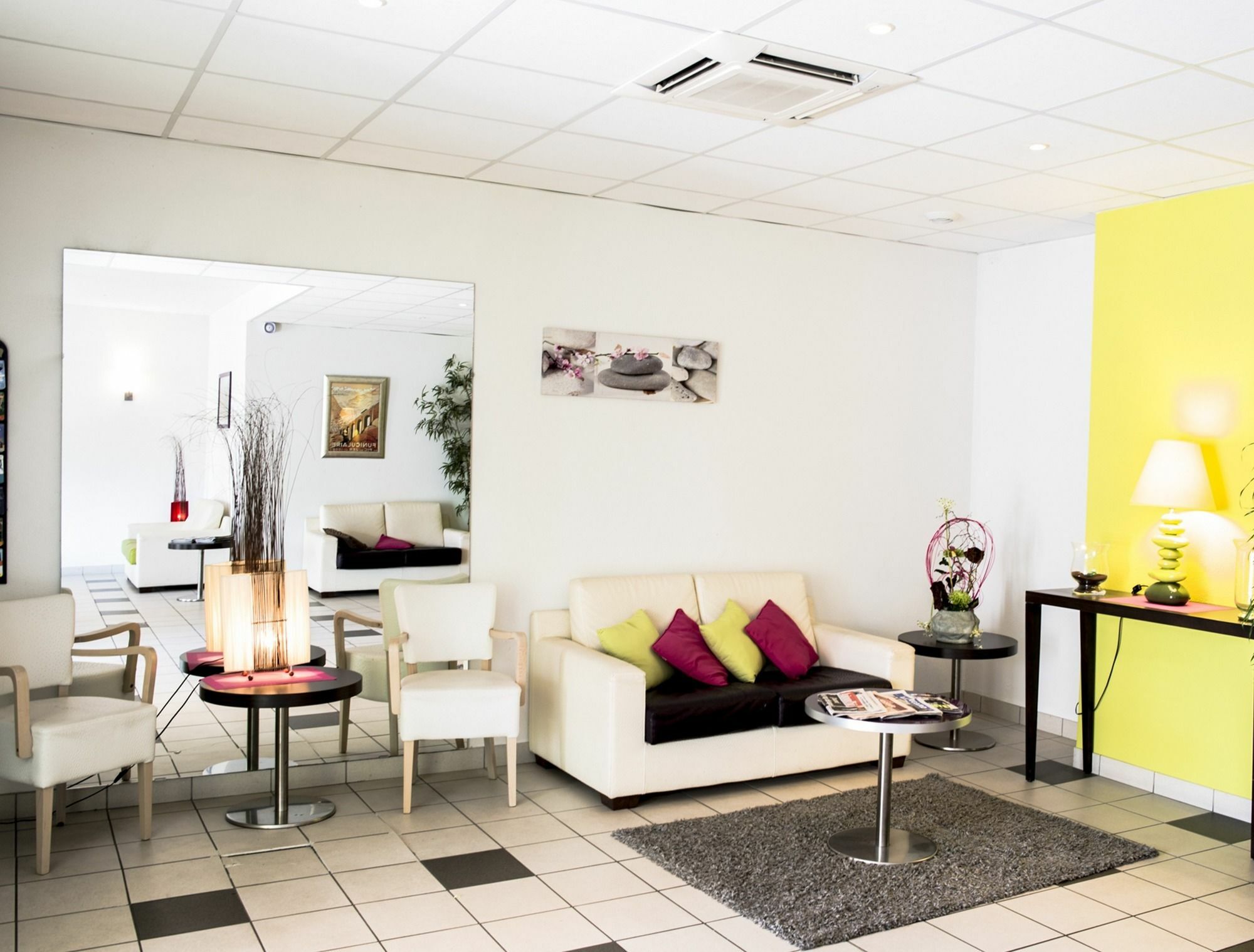 - La Closeraie Aparthotel 3*