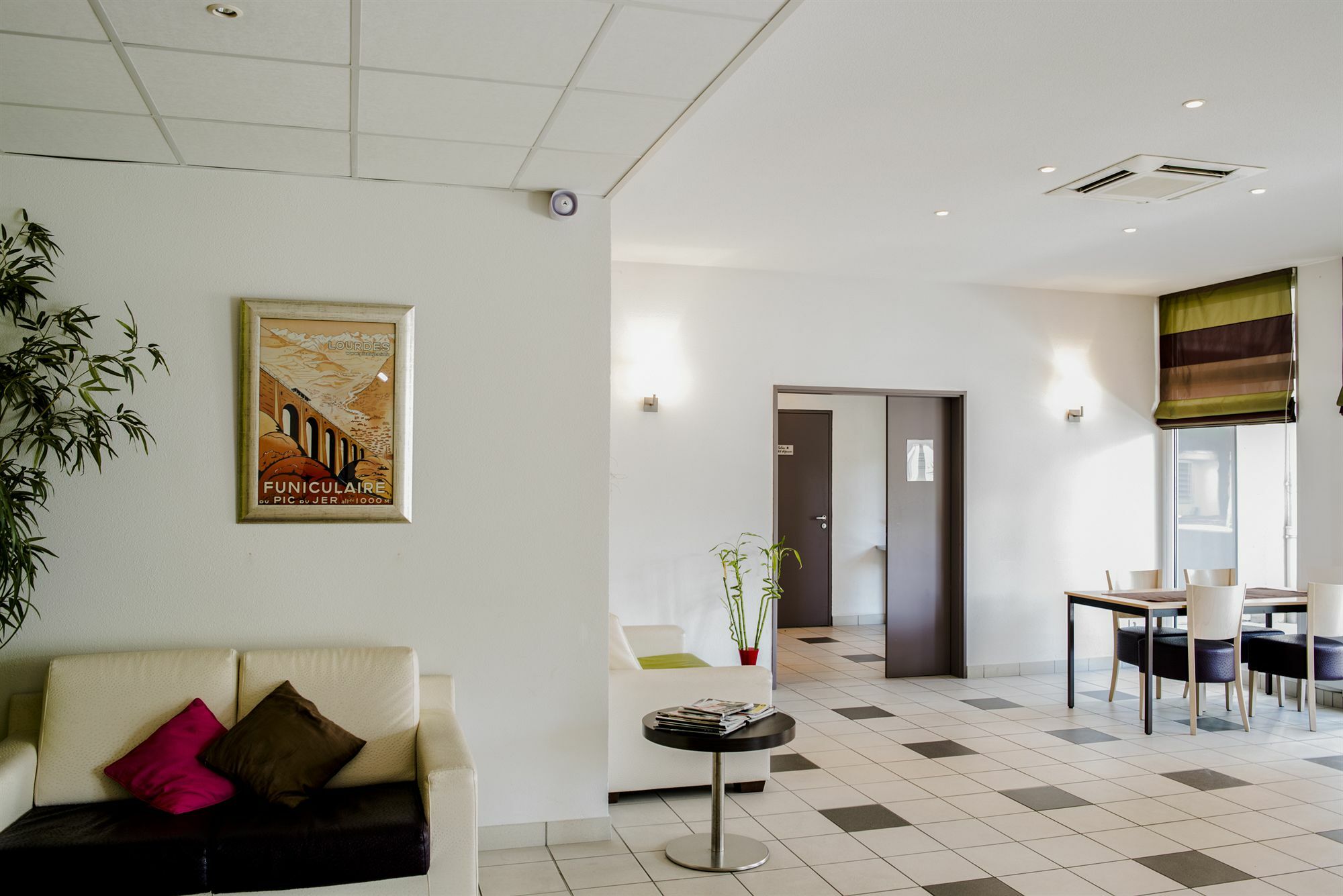 - La Closeraie Aparthotel 3*
